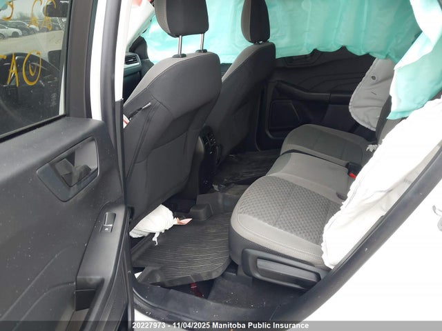 1FMCU0EZ6NUA77542 Ford hev/phev