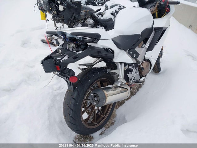 JH2RC7925FK100093 Honda Vfr800f Interceptor