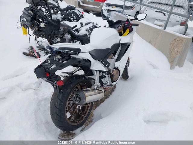 JH2RC7925FK100093 Honda Vfr800f Interceptor