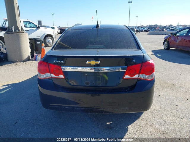 1G1PF5SBXG7116969 Chevrolet Cruze Lt Turbo