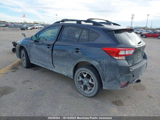 Subaru naturally aspirated 2018 JF2GTAFC8JH332978 Image 3