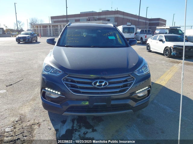 5XYZTDLB9JG525251 Hyundai Santa Fe Sport 2.4 Base