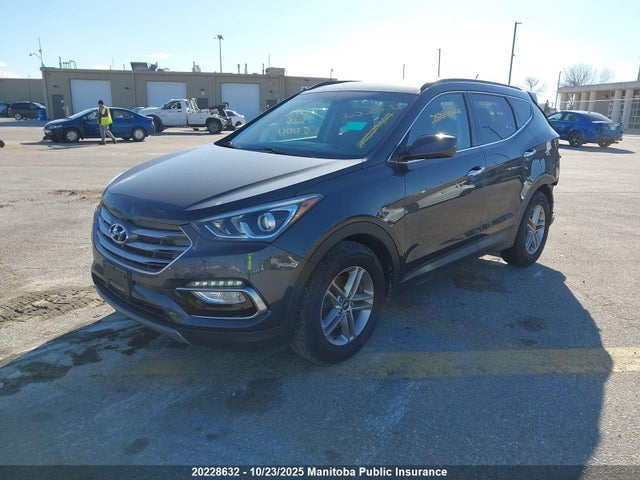 5XYZTDLB9JG525251 Hyundai Santa Fe Sport 2.4 Base