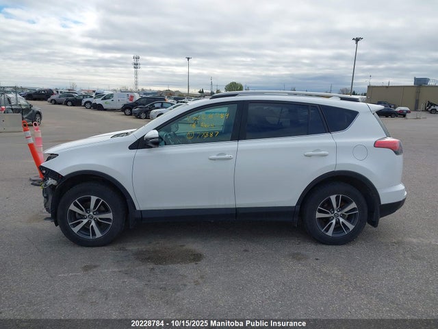 Toyota 2ar-fe 2018 2T3RFREV3JW775887 Image 13