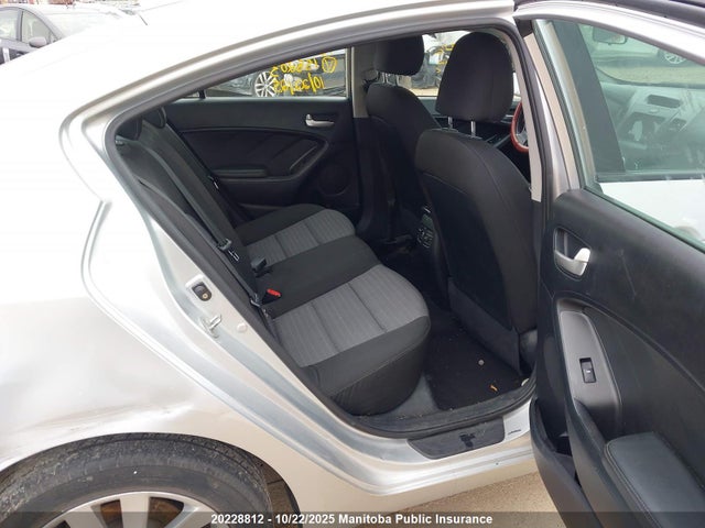 20228812 :رقم المزاد ، KNAFX4A62E5158203 vin ، 2014 Kia Forte Lx مزاد بيع