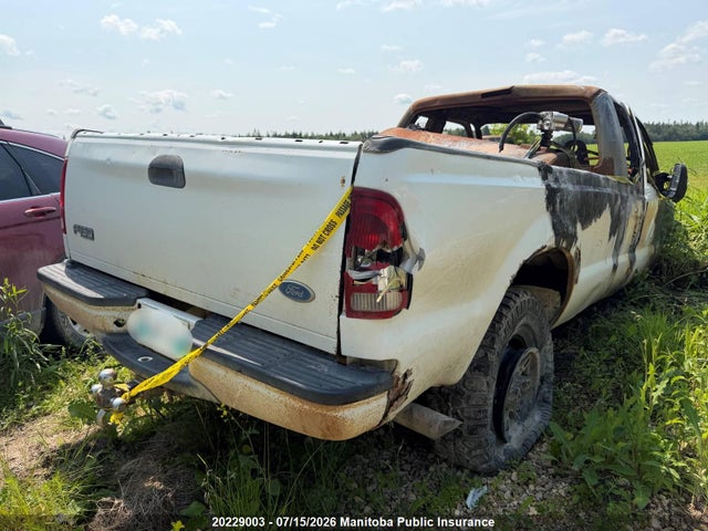 20229003 :رقم المزاد ، 1FTNX21F9YEB69951 vin ، 2000 Ford F250 Sd Supercab مزاد بيع