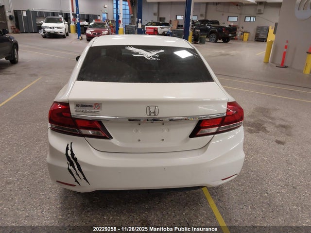 Honda r18z1 2014 2HGFB2F53EH011386 Image 17