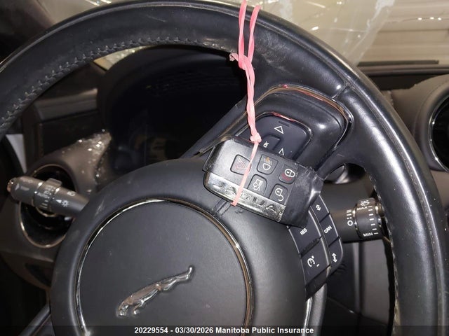 Jaguar XJ 2015 SAJXJ1CD5F8V84620 Image 7