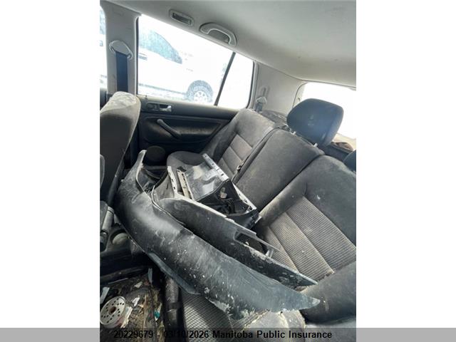 20229679 :رقم المزاد ، 9BWGR61J544038388 vin ، 2004 Volkswagen Golf Gls Tdi مزاد بيع