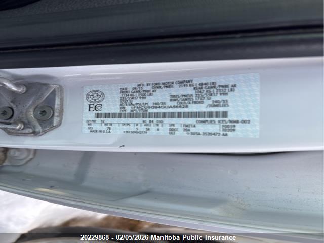 1FMCU9G94GUA56628 Ford ESCAPE SE