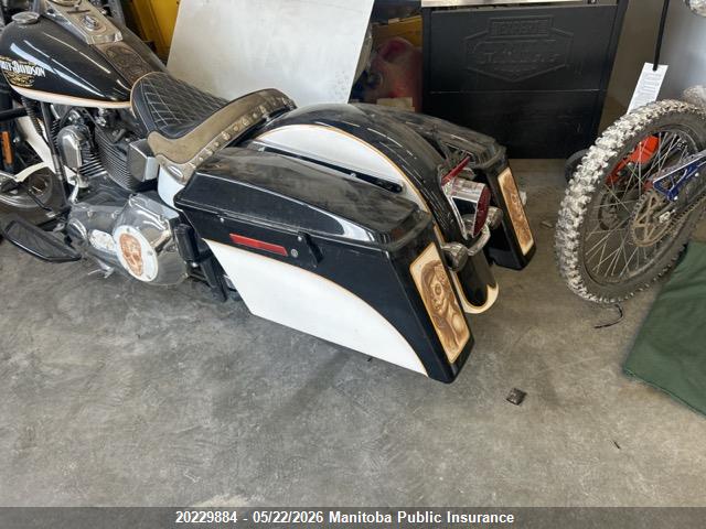 20229884 :رقم المزاد ، 1HD1BRY175Y092926 vin ، 2005 Harley Davidson Flstsc Springer Softail Classi مزاد بيع