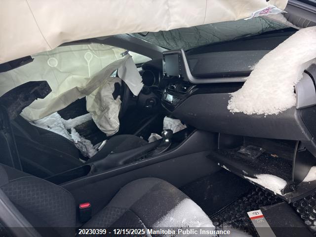 2021 Toyota C-hr Le მანქანა იყიდება აუქციონზე, vin: JTNKHMBX9M1123150, აუქციონის ნომერი: 20230399