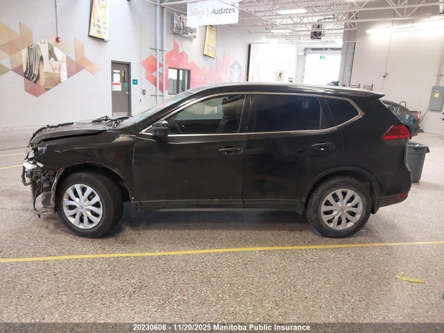 Nissan Rogue 2017 5N1AT2MV8HC771311 Image 15
