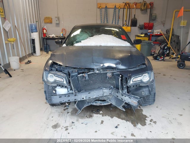 Chrysler 300 S 2018 2C3CCAGG6JH309065 Image 12