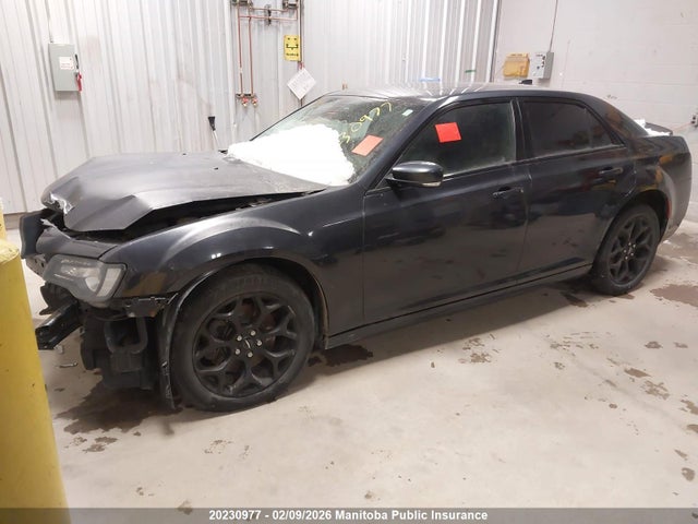 Chrysler 300 S 2018 2C3CCAGG6JH309065 Image 2