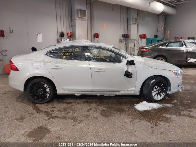 YV149MFLXF2356317 Volvo S60 T6