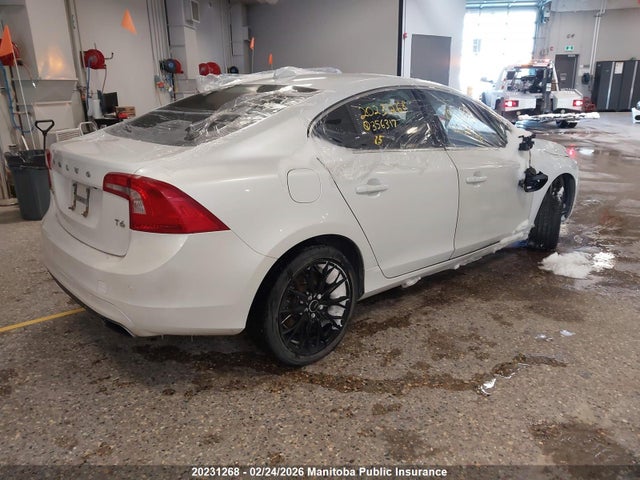 YV149MFLXF2356317 Volvo S60 T6