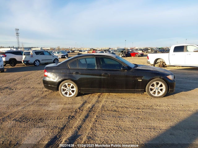 2008 Bmw 328i მანქანა იყიდება აუქციონზე, vin: WBAVA33578KX86811, აუქციონის ნომერი: 20231638