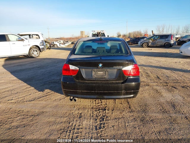 2008 Bmw 328i მანქანა იყიდება აუქციონზე, vin: WBAVA33578KX86811, აუქციონის ნომერი: 20231638