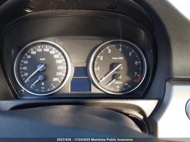 2008 Bmw 328i მანქანა იყიდება აუქციონზე, vin: WBAVA33578KX86811, აუქციონის ნომერი: 20231638