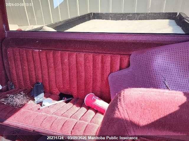 20231724 :رقم المزاد ، 2GCEC19K5M1136626 vin ، 1991 Chevrolet C/r 10/1500 4+cab مزاد بيع