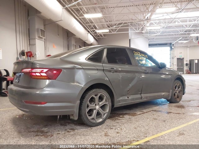 Продажа на аукционе авто 2019 Volkswagen Jetta 1.4 Tsi, vin: 3VWC57BU5KM033225, номер лота: 20232069