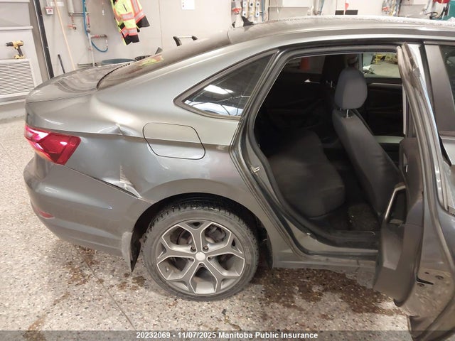 Продажа на аукционе авто 2019 Volkswagen Jetta 1.4 Tsi, vin: 3VWC57BU5KM033225, номер лота: 20232069