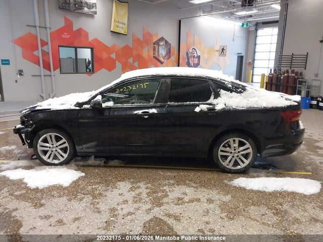 3VWE57BU9KM054684 Volkswagen Jetta 1.4 Tsi