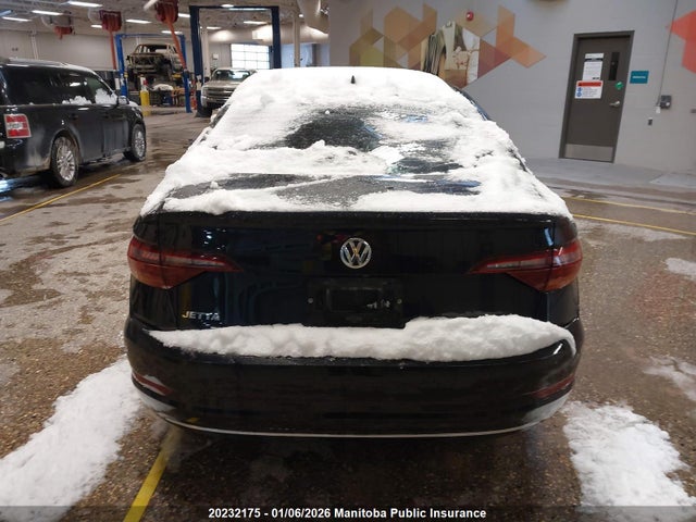 3VWE57BU9KM054684 Volkswagen Jetta 1.4 Tsi