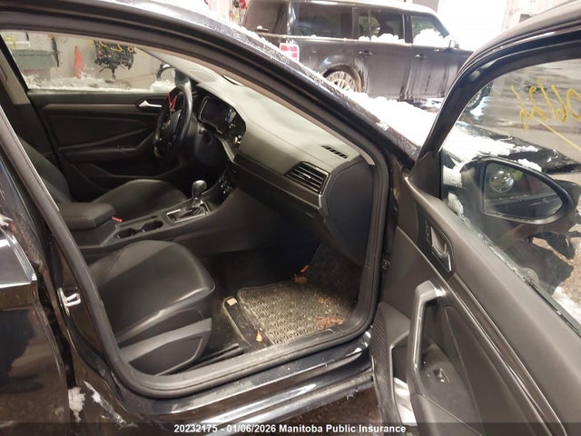 3VWE57BU9KM054684 Volkswagen Jetta 1.4 Tsi