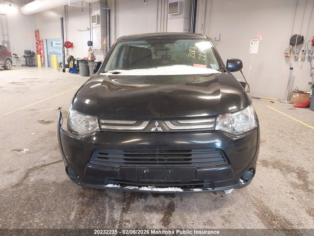 Mitsubishi Outlander Es 2014 JA4AD2A37EZ602369 Image 12