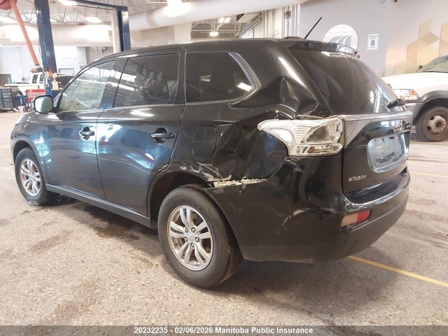 Mitsubishi Outlander Es 2014 JA4AD2A37EZ602369 Image 3