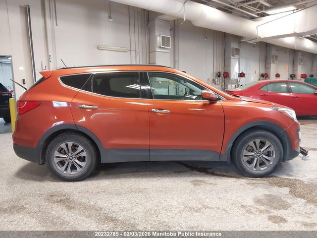 5XYZUDLBXGG355293 Hyundai Santa Fe Sport 2.4 Luxury