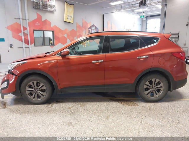 5XYZUDLBXGG355293 Hyundai Santa Fe Sport 2.4 Luxury