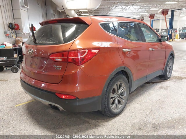 5XYZUDLBXGG355293 Hyundai Santa Fe Sport 2.4 Luxury