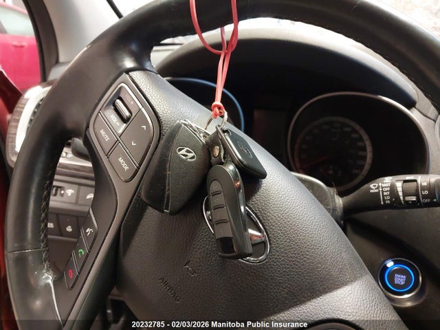 5XYZUDLBXGG355293 Hyundai Santa Fe Sport 2.4 Luxury