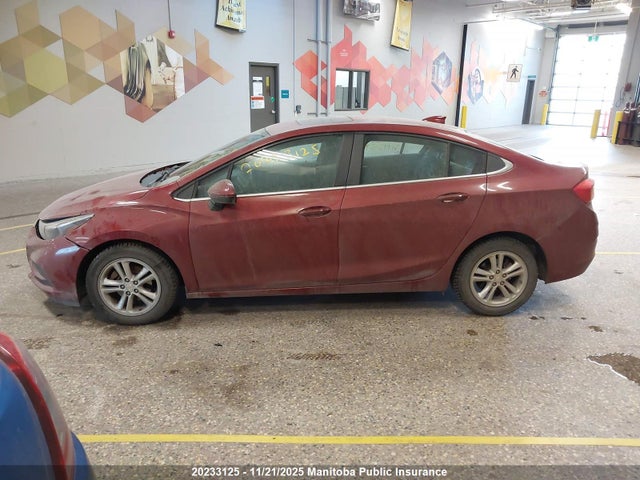 20233125 :رقم المزاد ، 1G1BE5SM0H7193639 vin ، 2017 Chevrolet Cruze Lt Turbo مزاد بيع