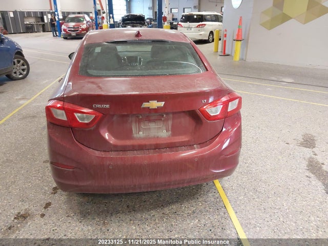 20233125 :رقم المزاد ، 1G1BE5SM0H7193639 vin ، 2017 Chevrolet Cruze Lt Turbo مزاد بيع