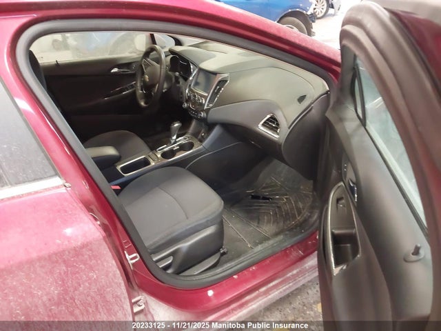 20233125 :رقم المزاد ، 1G1BE5SM0H7193639 vin ، 2017 Chevrolet Cruze Lt Turbo مزاد بيع