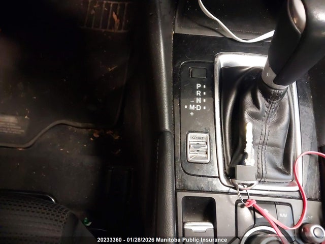 JM1BN1V70J1163782 Mazda Mazda3 Gs Sky