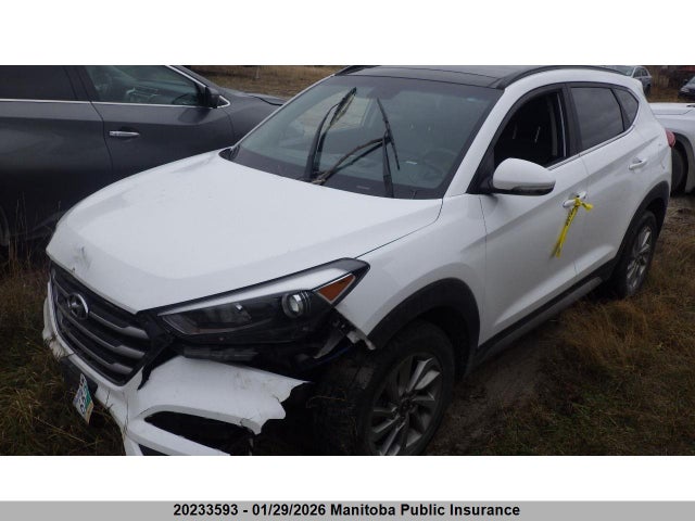 Hyundai Tucson 2017 KM8J3CA42HU378075 Image 2