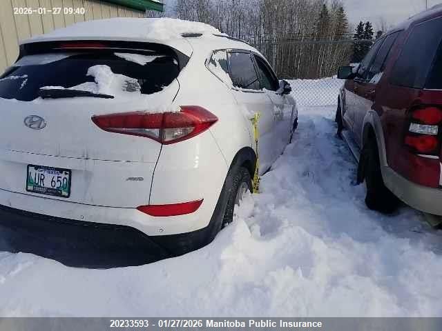 Hyundai Tucson 2017 KM8J3CA42HU378075 Image 6