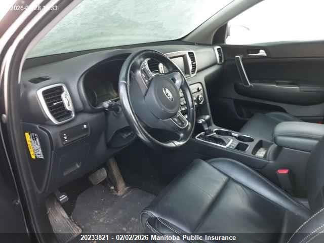 KNDPNCAC6J7414774 KIA Sportage Ex