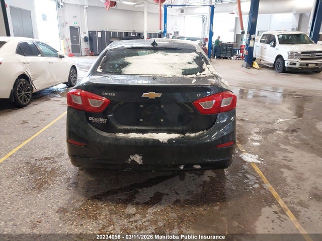 20234058 :رقم المزاد ، 3G1BE5SM9HS507872 vin ، 2017 Chevrolet Cruze Lt Turbo مزاد بيع