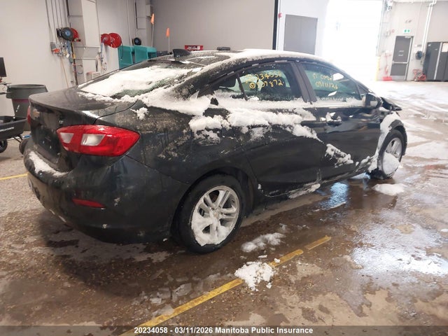 20234058 :رقم المزاد ، 3G1BE5SM9HS507872 vin ، 2017 Chevrolet Cruze Lt Turbo مزاد بيع