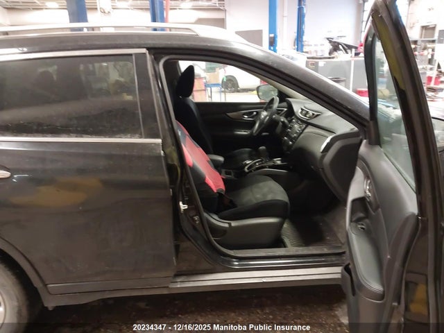 Продажа на аукционе авто 2015 Nissan Rogue Sv, vin: 5N1AT2MV4FC760853, номер лота: 20234347