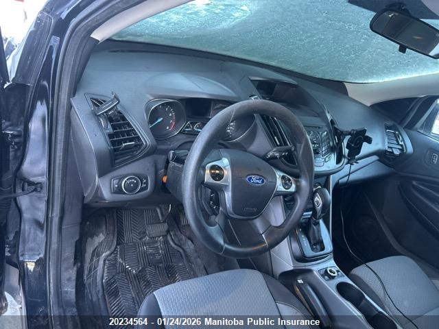 1FMCU9GX4GUB01744 Ford ESCAPE SE