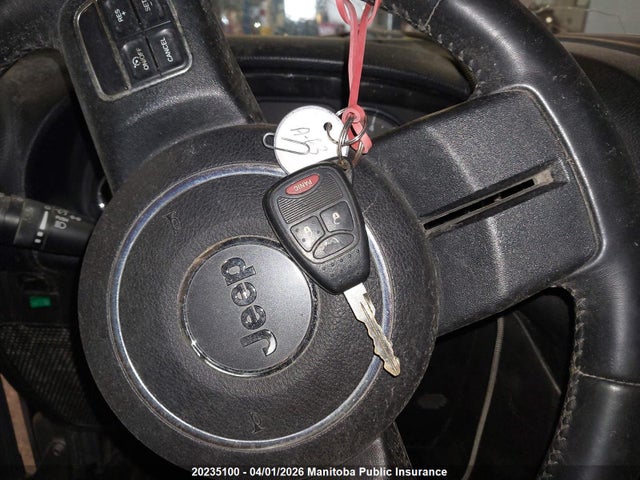 1C4BJWEG1EL316270 Jeep Wrangler Unlimited Sahara