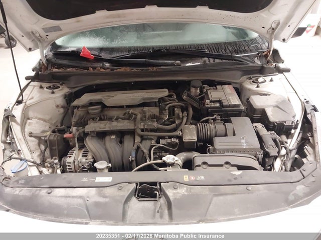 KMHLM4AG5MU144125 Hyundai Elantra Preferred