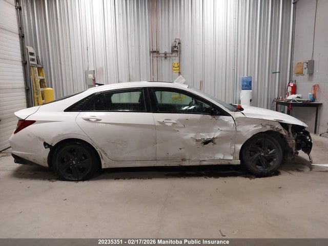 KMHLM4AG5MU144125 Hyundai Elantra Preferred